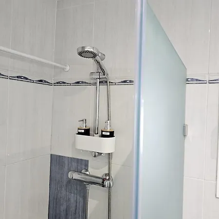 Bright In Parque Etxebarria With Parking アパート ビルバオ