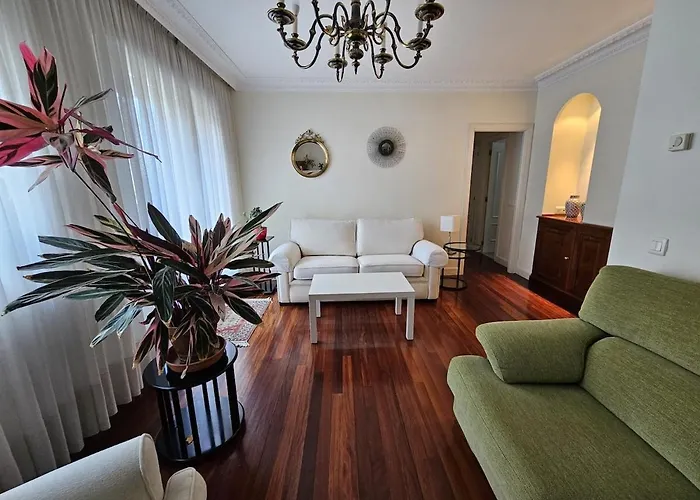 Bright In Parque Etxebarria With Parking Apartment