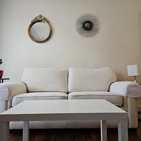 Apartament Bright In Parque Etxebarria With Parking